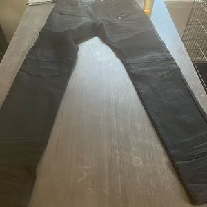 Decibel jeans 34/33L brand new never worn!